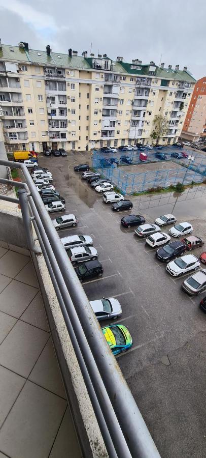 Apartman Velimir Stari Aerodrom Podgorica Exterior foto